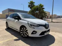 Usado Renault Clio V Zen 100 CV (73 kW) 2023 Blanco Berlina