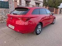Usado Seat Leon ST FR 150 CV (110 kW) 2021 Rojo Familiar