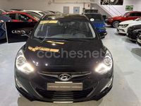 Usado Hyundai i40 GLS 136 CV (100 kW) 2012 Negro Familiar