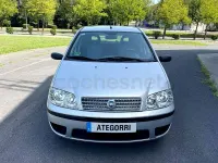 Usado Fiat Punto Classica 60 CV (44 kW) 2007 Gris / plata Utilitario