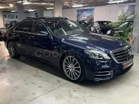 Usado Mercedes S560 476 CV (350 kW) 2020 Azul Berlina
