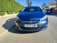 Usado Opel Astra Business 110 CV (80 kW) 2014 Azul Berlina