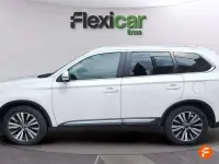 Usado Mitsubishi Outlander Motion 150 CV (110 kW) 2019 Blanco SUV