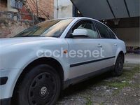Usado VW Passat 90 CV (66 kW) 1997 Blanco Berlina