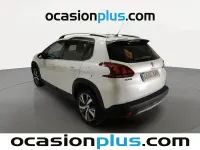 Usado Peugeot 2008 Allure 110 CV (80 kW) 2018 Blanco SUV