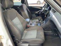 Usado Ford S-MAX Trend 140 CV (102 kW) 2015 Blanco Monovolumen