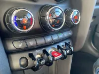 Usado Mini Cooper D 116 CV (85 kW) 2016 Gris Utilitario
