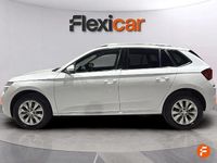 Usado Skoda Kamiq 95 CV (69 kW) 2022 Blanco SUV