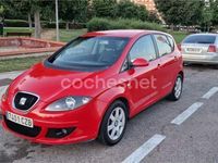 Usado Seat Altea Sport 105 CV (77 kW) 2004 Rojo Monovolumen