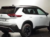 Usado Nissan X-Trail 213 CV (156 kW) 2025 Kori white black metalizado SUV