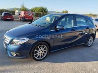 Usado Mercedes B180 109 CV (80 kW) 2013 Azul Monovolumen
