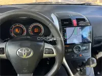 Usado Toyota Auris Luna 90 CV (66 kW) 2010 Azul Utilitario