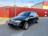 Usado Skoda Fabia 64 CV (47 kW) 2006 Negro Berlina
