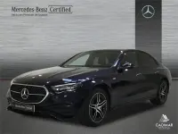 Usado Mercedes E300 AMG line 313 CV (230 kW) 2025 Azul náutico Berlina