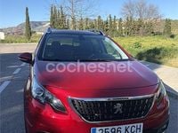 Usado Peugeot 2008 Allure 110 CV (80 kW) 2017 Rojo SUV