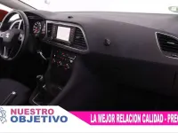 Usado Seat Leon I-Tech 122 CV (89 kW) 2014 Rojo Berlina