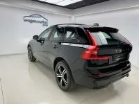 Usado Volvo XC60 R-Design 197 CV (144 kW) 2022 Negro SUV
