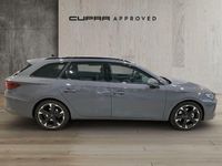 Usado Cupra Leon 204 CV (150 kW) 2025 Gris / plata Familiar