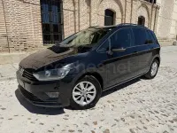 Usado VW Golf Sportsvan Sportline 110 CV (80 kW) 2014 Negro Monovolumen
