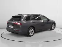 Usado VW Golf VII Life 115 CV (84 kW) 2021 Gris Utilitario