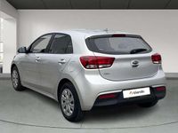 Usado Kia Rio 84 CV (61 kW) 2020 Gris Utilitario