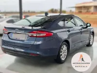 Usado Ford Mondeo Trend 150 CV (110 kW) 2020 Azul Berlina