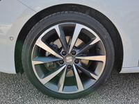 Usado Seat Leon FR 125 CV (91 kW) 2022 Blanco Berlina