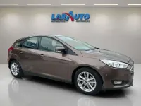 Usado Ford Focus Trend+ 120 CV (88 kW) 2017 Marrón Utilitario