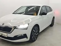 Usado Skoda Scala Sport 110 CV (80 kW) 2021 Blanco Utilitario