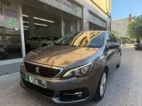 Usado Peugeot 308 SW Active 130 CV (95 kW) 2020 Gris / plata Familiar