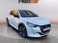 Usado Peugeot 208 GT-line 101 CV (74 kW) 2020 Blanco Utilitario