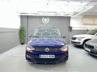 Usado VW Touran Advance 150 CV (110 kW) 2017 Azul Monovolumen