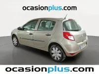 Usado Renault Clio 75 CV (55 kW) 2011 Beige Utilitario