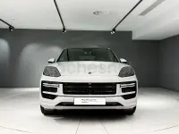 Usado Porsche Cayenne Turbo E-Hybrid 739 CV (543 kW) 2025 Gris / plata SUV