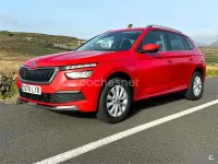Usado Skoda Kamiq Ambition 110 CV (80 kW) 2022 Rojo SUV