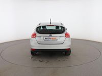 Usado Ford Focus Trend 126 CV (92 kW) 2017 Gris Berlina