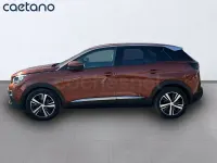 Usado Peugeot 3008 Active 130 CV (95 kW) 2019 Gris / plata SUV