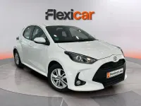 Usado Toyota Yaris Edition 125 CV (91 kW) 2022 Blanco Utilitario