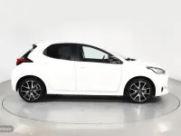 Usado Toyota Yaris Style 116 CV (85 kW) 2022 Blanco Utilitario