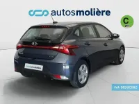 Usado Hyundai i20 84 CV (61 kW) 2022 Gris Utilitario