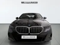 Usado BMW 520 Comfort Edition 197 CV (144 kW) 2024 Gris / plata Berlina
