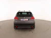 Usado Peugeot 2008 Allure 100 CV (73 kW) 2015 Gris SUV
