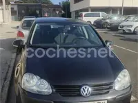 Usado VW Golf IV Trendline 102 CV (75 kW) 2004 Negro Berlina