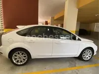 Käytetty Ford Focus Trend 136 HP (100 kW) 2008 Valkoinen Sedan