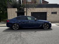 Usado BMW M550 Comfort Edition 462 CV (339 kW) 2018 Azul Berlina