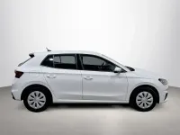 Usado Skoda Fabia Active 95 CV (69 kW) 2022 Blanco Utilitario
