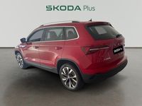 Usado Skoda Karoq 115 CV (84 kW) 2024 Rojo SUV