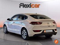 Usado Hyundai i30 120 CV (88 kW) 2018 Blanco