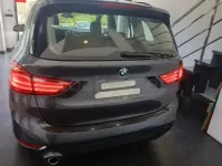 Usado BMW 218 140 CV (102 kW) 2019 Gris / plata Familiar