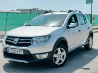 Usado Dacia Sandero Stepway 90 CV (66 kW) 2013 Blanco Utilitario